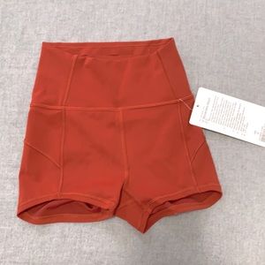 Lulu lemon 2.5” movement shorts
